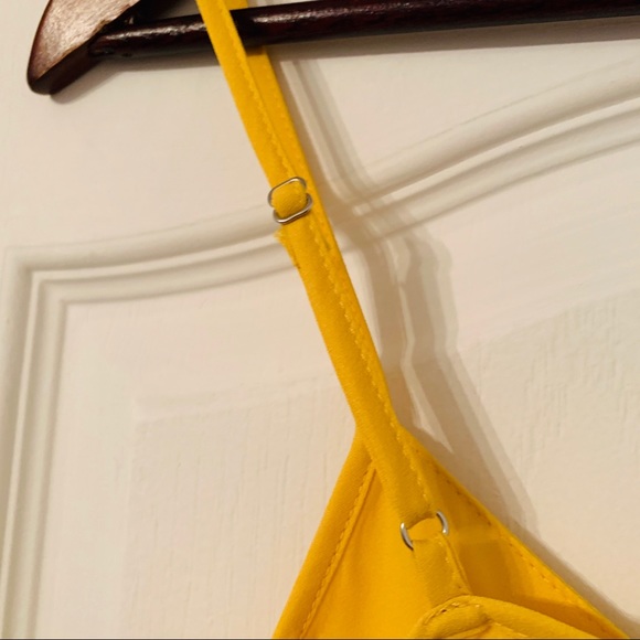 💛NWT BANANA REPUBLIC CITRON RUCHED FLARE CAMI TOO - Picture 9 of 9